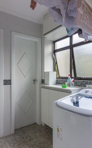 Apartamento à venda com 326m², 4 quartos e 4 vagasÁrea de Serviço