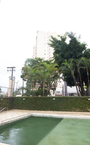 Apartamento para alugar com 47m², 2 quartos e 1 vagaPiscina