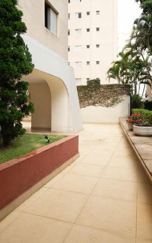 Apartamento para alugar com 47m², 2 quartos e 1 vagaÁrea comum