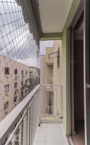 Apartamento à venda com 80m², 2 quartos e sem vaga Apartamento à venda com 80m², 2 quartos e sem vagaVaranda da Sala