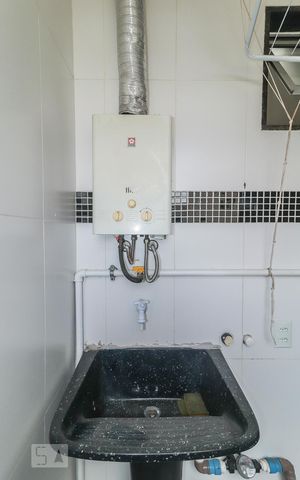 Apartamento à venda com 80m², 2 quartos e sem vaga Apartamento à venda com 80m², 2 quartos e sem vagaÁrea de Serviço