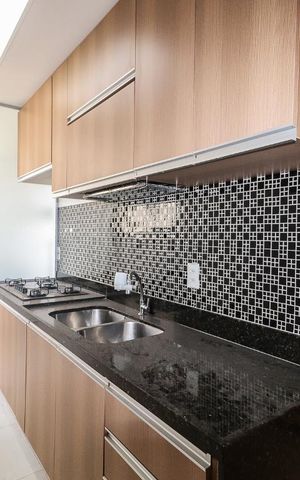 Apartamento à venda com 80m², 2 quartos e sem vaga Apartamento à venda com 80m², 2 quartos e sem vagaCozinha e Área de Serviço