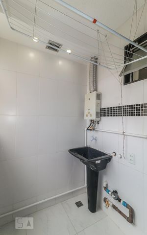 Apartamento à venda com 80m², 2 quartos e sem vaga Apartamento à venda com 80m², 2 quartos e sem vagaÁrea de Serviço