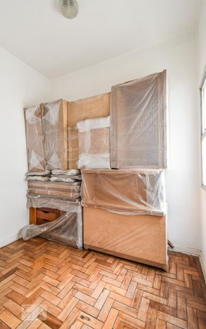 Apartamento para alugar com 179m², 3 quartos e 2 vagas Apartamento para alugar com 179m², 3 quartos e 2 vagasQuarto de Serviço