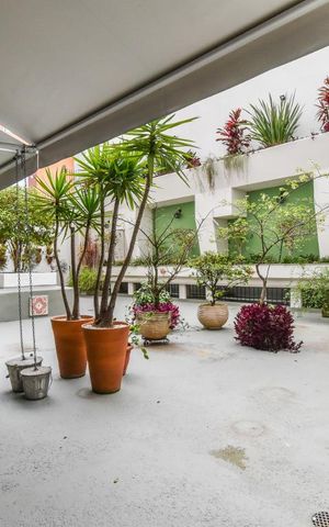 Apartamento para alugar com 179m², 3 quartos e 2 vagas Apartamento para alugar com 179m², 3 quartos e 2 vagasÁrea Comum Externa