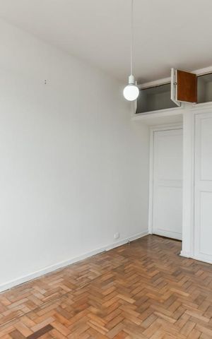 Apartamento para alugar com 179m², 3 quartos e 2 vagas Apartamento para alugar com 179m², 3 quartos e 2 vagasQuarto 2
