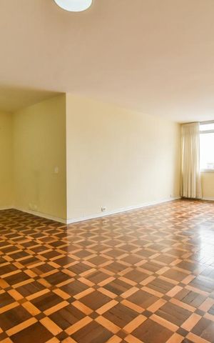 Apartamento para alugar com 179m², 3 quartos e 2 vagas Apartamento para alugar com 179m², 3 quartos e 2 vagasSala