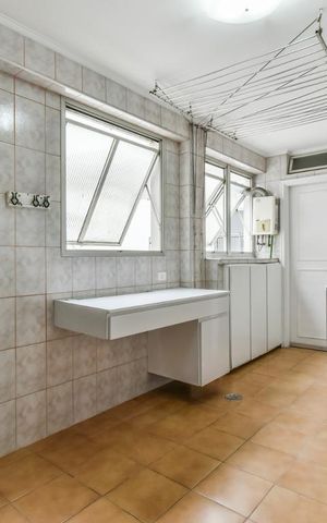 Apartamento para alugar com 179m², 3 quartos e 2 vagas Apartamento para alugar com 179m², 3 quartos e 2 vagasÁrea de Serviço