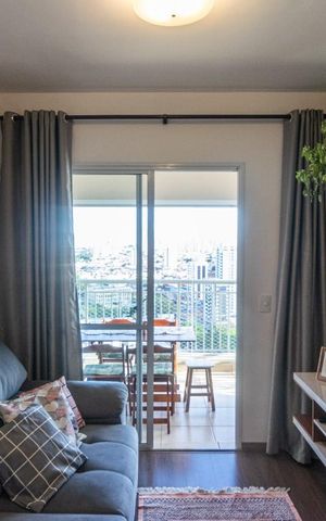Apartamento à venda com 70m², 2 quartos e 1 vaga Apartamento à venda com 70m², 2 quartos e 1 vagaSala
