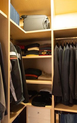 Casa à venda com 270m², 5 quartos e 4 vagasCloset 
