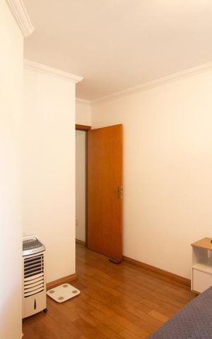 Casa à venda com 270m², 5 quartos e 4 vagasQuarto 3