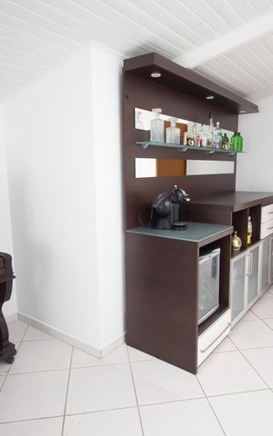 Casa à venda com 270m², 5 quartos e 4 vagasSalão de Festas