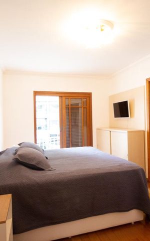 Casa à venda com 270m², 5 quartos e 4 vagasQuarto 3