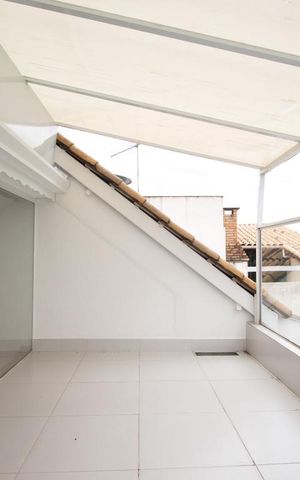 Casa à venda com 270m², 5 quartos e 4 vagasVaranda terraço
