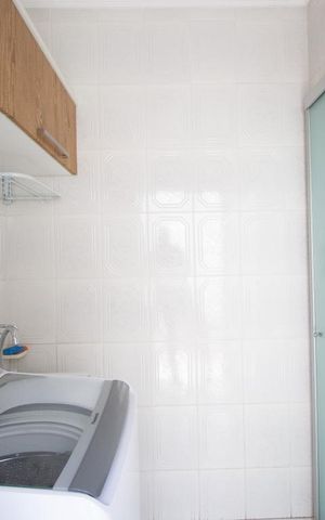 Casa à venda com 270m², 5 quartos e 4 vagasLavanderia