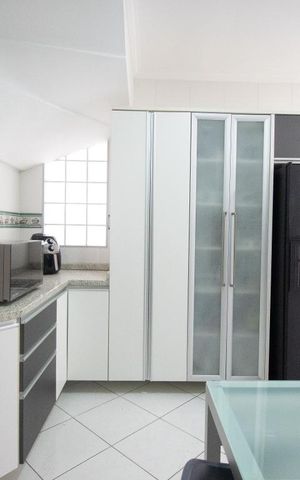Casa à venda com 270m², 5 quartos e 4 vagasCozinha