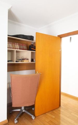Casa à venda com 270m², 5 quartos e 4 vagasQuarto 2