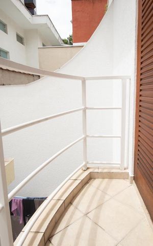 Casa à venda com 270m², 5 quartos e 4 vagasVaranda