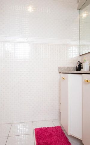 Casa à venda com 270m², 5 quartos e 4 vagasBanheiro