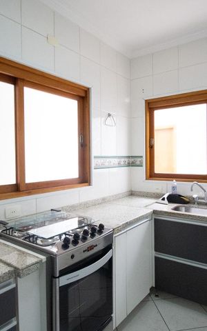 Casa à venda com 270m², 5 quartos e 4 vagasCozinha