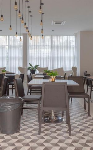 Apartamento à venda com 64m², 2 quartos e 1 vagaÁrea comum
