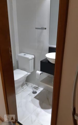 Apartamento à venda com 133m², 4 quartos e 2 vagas Apartamento à venda com 133m², 4 quartos e 2 vagasLavabo