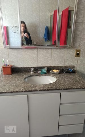 Apartamento à venda com 130m², 3 quartos e sem vaga