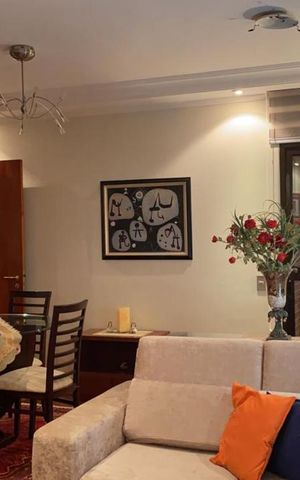 Apartamento à venda com 154m², 3 quartos e sem vaga Apartamento à venda com 154m², 3 quartos e sem vagaSala