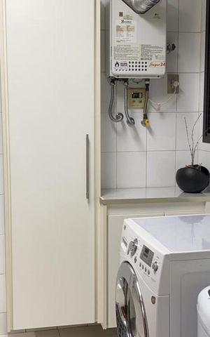 Apartamento à venda com 154m², 3 quartos e sem vaga Apartamento à venda com 154m², 3 quartos e sem vagaLavanderia