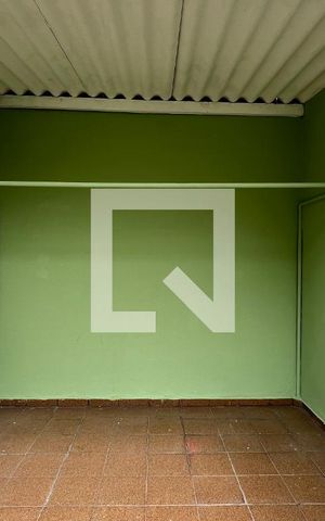 Casa para alugar com 250m², 5 quartos e 2 vagas Casa para alugar com 250m², 5 quartos e 2 vagasÁrea de Serviço