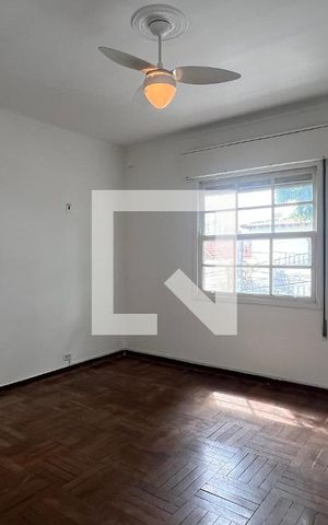 Casa para alugar com 250m², 5 quartos e 2 vagas Casa para alugar com 250m², 5 quartos e 2 vagasQuarto 1