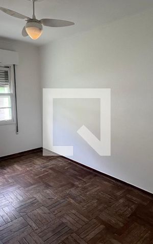 Casa para alugar com 250m², 5 quartos e 2 vagas Casa para alugar com 250m², 5 quartos e 2 vagasQuarto 3
