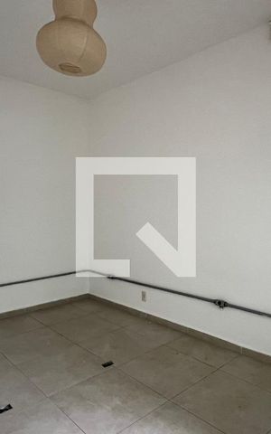 Casa para alugar com 250m², 5 quartos e 2 vagas Casa para alugar com 250m², 5 quartos e 2 vagasEscritório