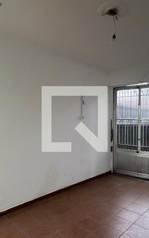 Casa para alugar com 250m², 5 quartos e 2 vagas Casa para alugar com 250m², 5 quartos e 2 vagasSala