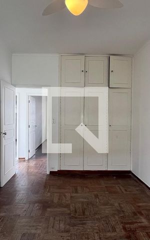 Casa para alugar com 250m², 5 quartos e 2 vagas Casa para alugar com 250m², 5 quartos e 2 vagasQuarto 3