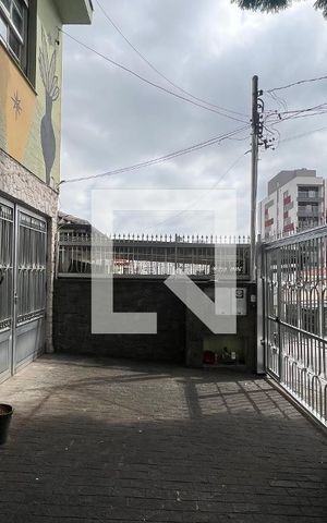 Casa para alugar com 250m², 5 quartos e 2 vagas Casa para alugar com 250m², 5 quartos e 2 vagasGaragem
