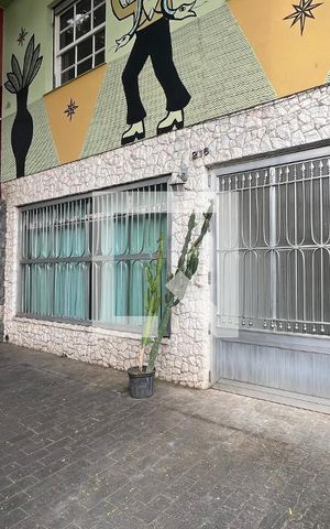 Casa para alugar com 250m², 5 quartos e 2 vagas Casa para alugar com 250m², 5 quartos e 2 vagasGaragem