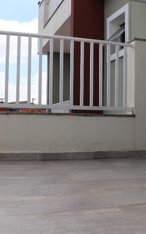 Casa à venda com 402m², 4 quartos e 6 vagasVaranda da Suíte 2
