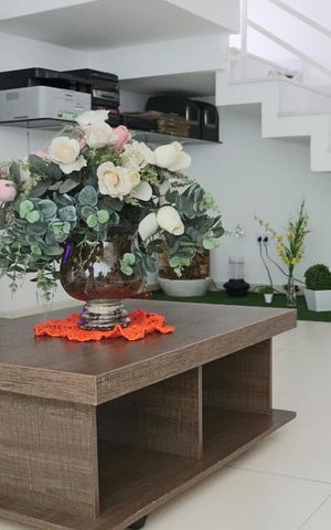 Casa à venda com 402m², 4 quartos e 6 vagasSala
