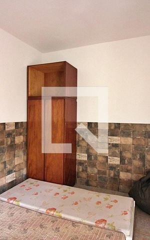 Casa à venda com 330m², 8 quartos e 5 vagasQuarto 2 casa 2