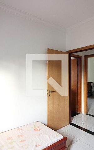 Casa à venda com 330m², 8 quartos e 5 vagasQuarto 3