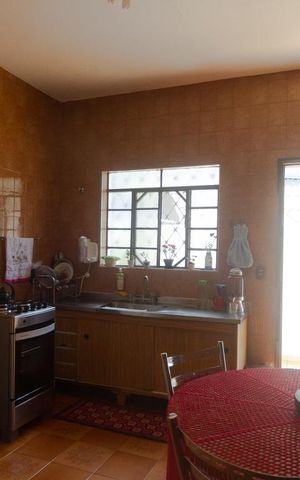 Casa à venda com 120m², 2 quartos e 2 vagasCozinha