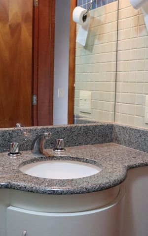 Apartamento para alugar com 130m², 3 quartos e 3 vagasBanheiro 2