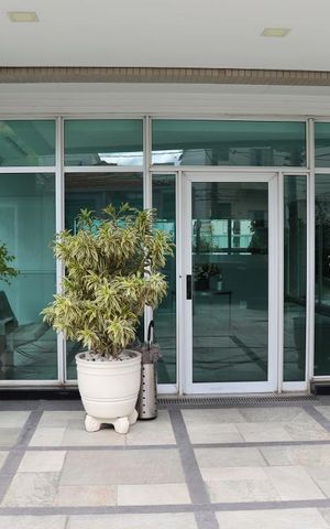 Apartamento para alugar com 130m², 3 quartos e 3 vagasFachada