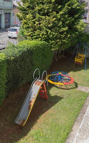 Apartamento à venda com 72m², 3 quartos e 1 vagaÁrea comum - Playground
