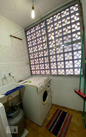 Apartamento à venda com 49m², 1 quarto e sem vagaLavanderia