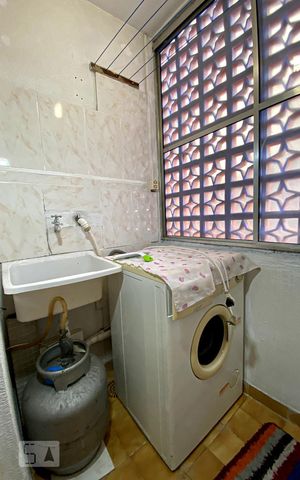 Apartamento à venda com 49m², 1 quarto e sem vagaLavanderia