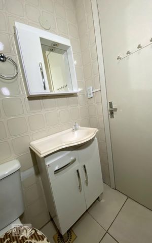 Apartamento à venda com 49m², 1 quarto e sem vagaBanheiro
