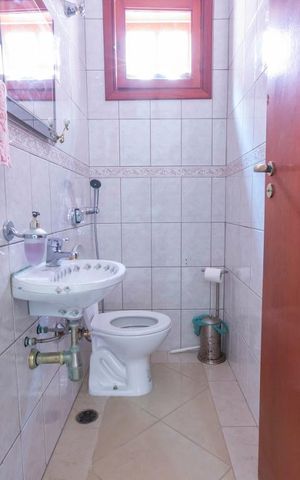Casa para alugar com 452m², 3 quartos e 6 vagasLavabo