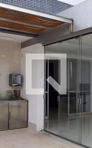 Apartamento à venda com 180m², 3 quartos e 3 vagasCobertura
